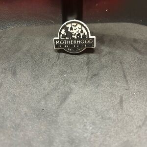 3/$8 Motherhood It’s Just A Bunch Of Hocus Pocus Croc Charm